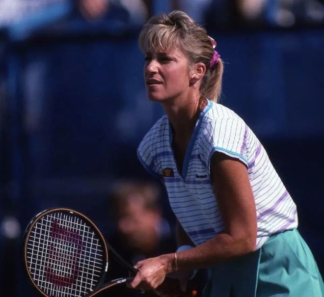 的赛场上脱 的赛场上脱