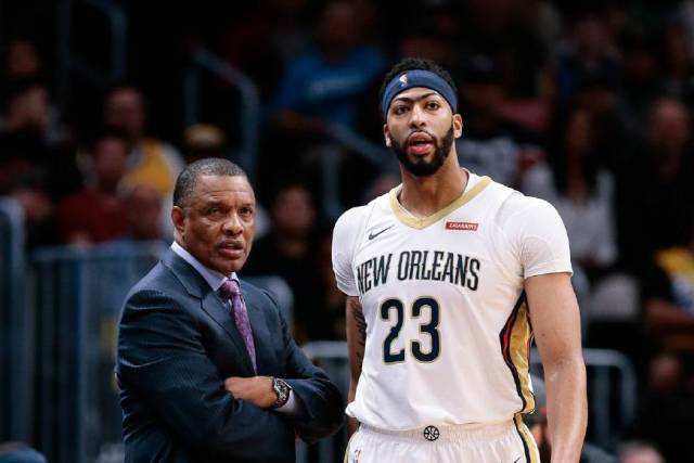 与巴伦西亚 与巴伦西亚