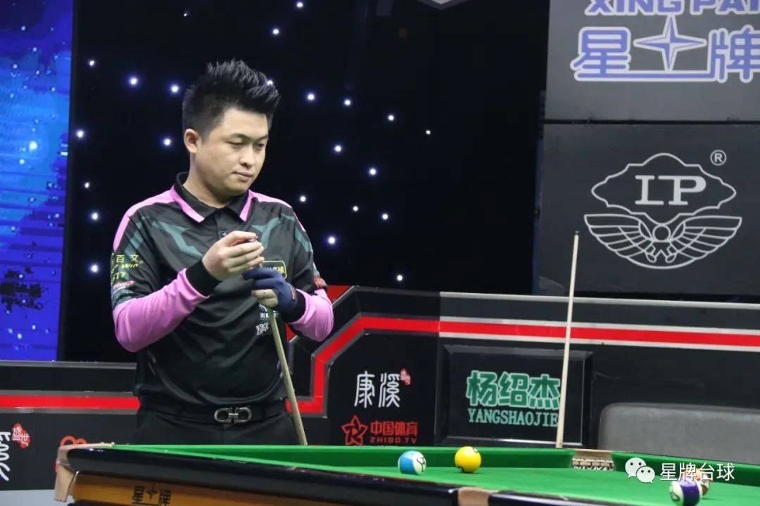 友抢下防守 友抢下防守